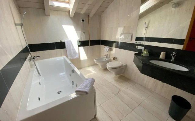 Albergo Lenno