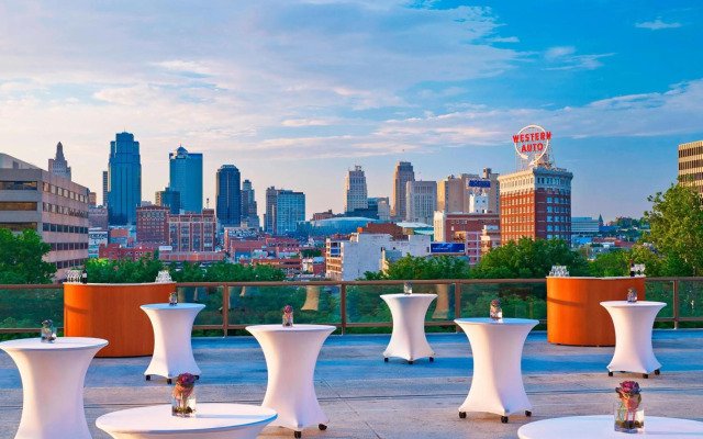 The Westin Kansas City at Crown Center