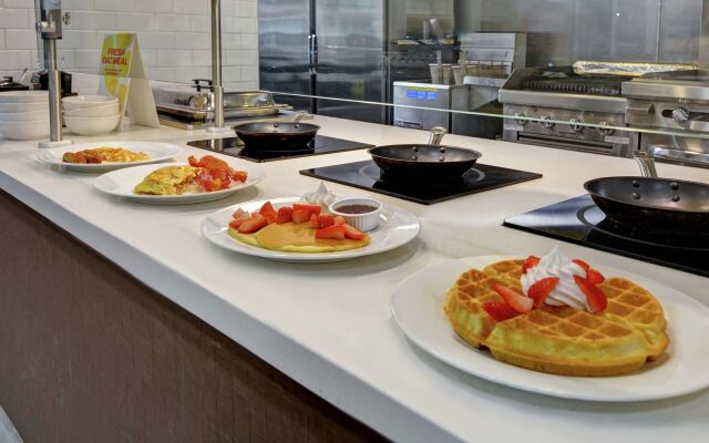 Hilton Garden Inn Fayettevile