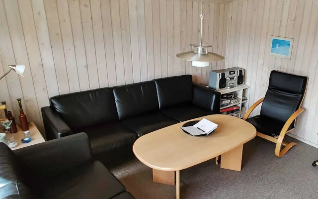 6 Person Holiday Home in Pandrup