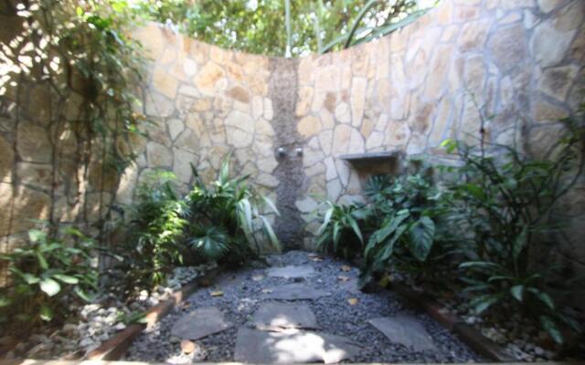 San Simian Lodge