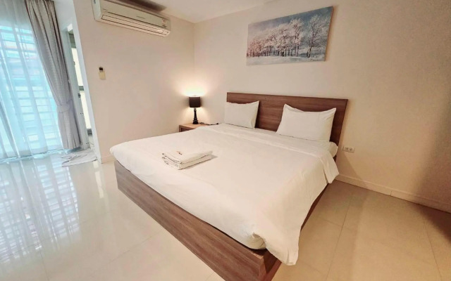 Similan Mansion