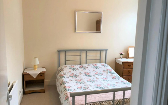 Spacious West London Apartment