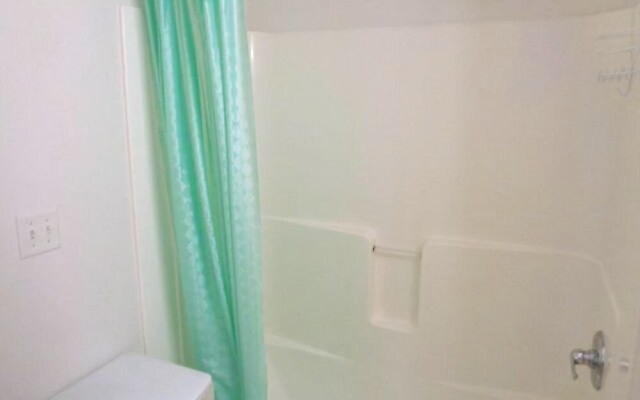Riverview Suites Apartments