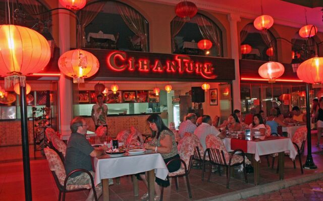 Cihan Turk Hotel