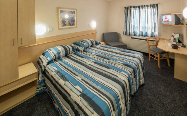 Road Lodge Centurion