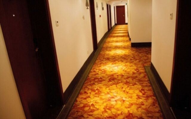 GreenTree Inn Lianyungang Guanyun Wenzhou Shangmaocheng Express Hotel