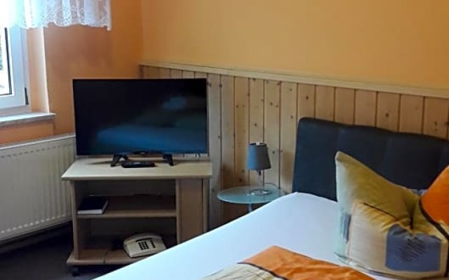 Hotel und Gasthof "Sonneneck"