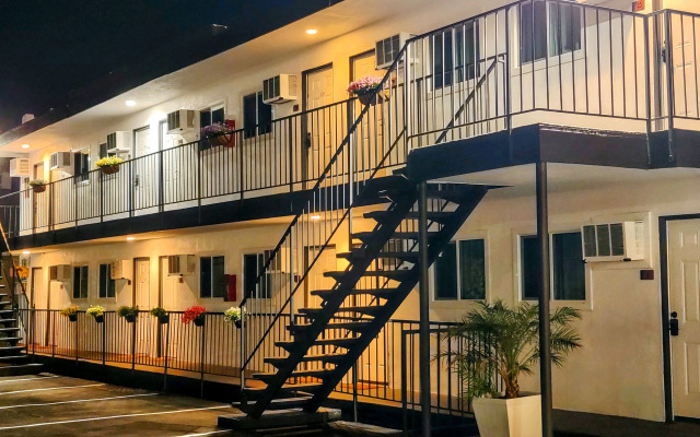 Nirvana Hotel