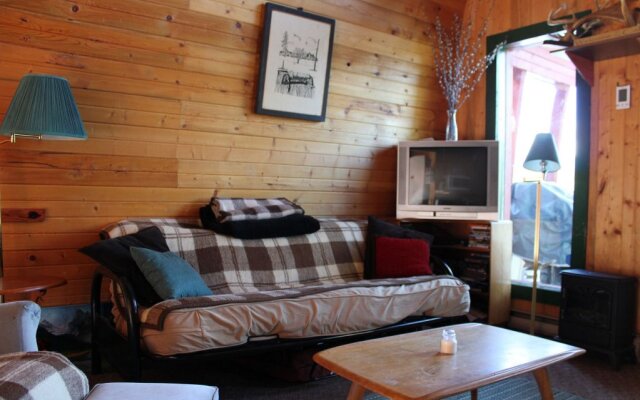 Idabel Lake Resort