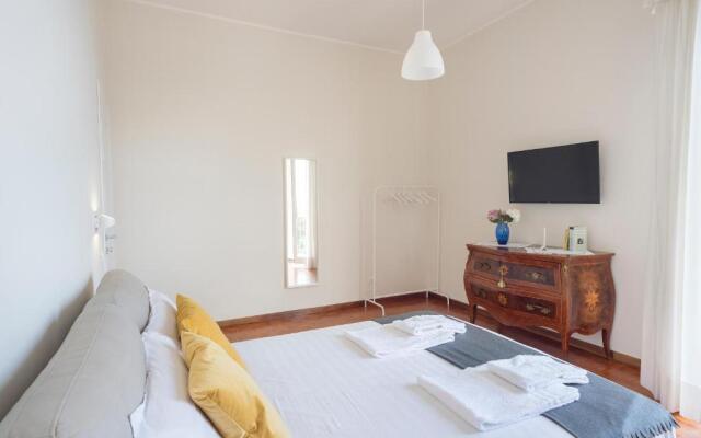 Bayview Posillipo, brand new apartment for 6, stunning view on bay