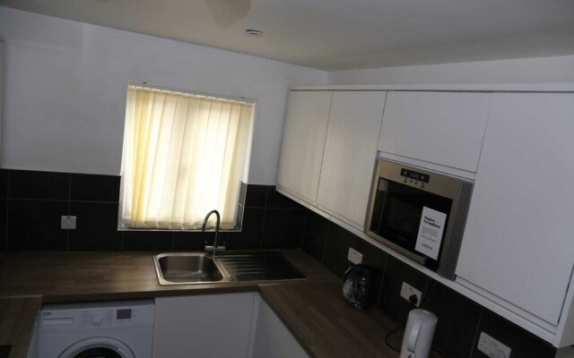 Budget 4-bedrooms In Thamesmead