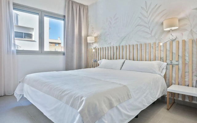 Castellmar Apartments