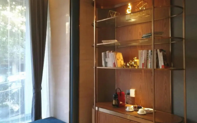 Yitel Collection (Chengdu DuFU Thatched Cottage & Sichuan Provincial People's Hospital  Station）