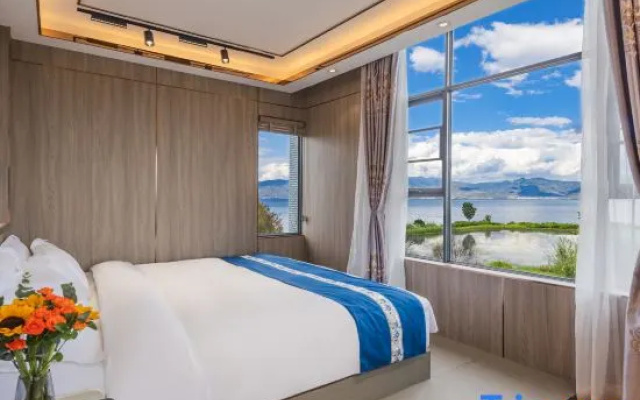 In the cloud Hotel
