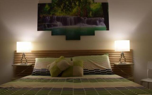 suite the natural color