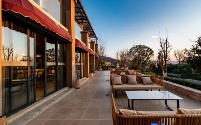 No.23 Lake View Courtyard – Outside – Yuxi