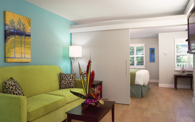 Silver Palms Inn & Historic Homes