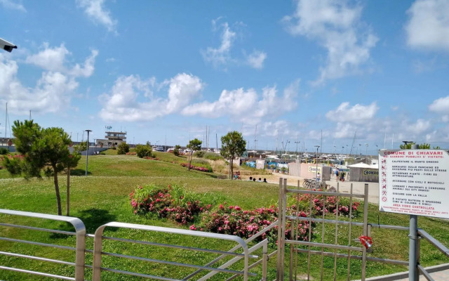 Vista sul carruggio, centro storico di Chiavari
