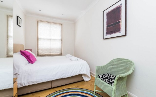 Super 2 Bed Flat in Centre Portobello Notting Hill