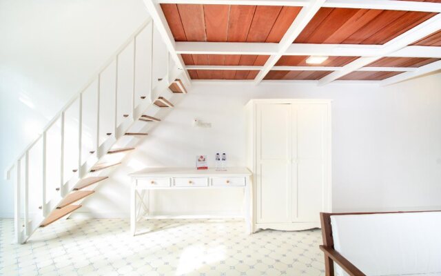 OYO 204 Blessing Residence