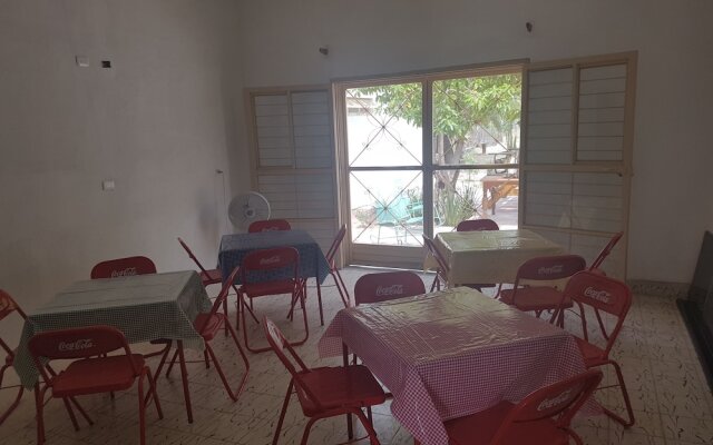 Hostal Bustamante - Hostel