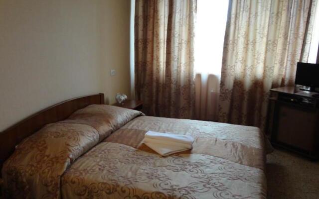 Hotel Druzhba