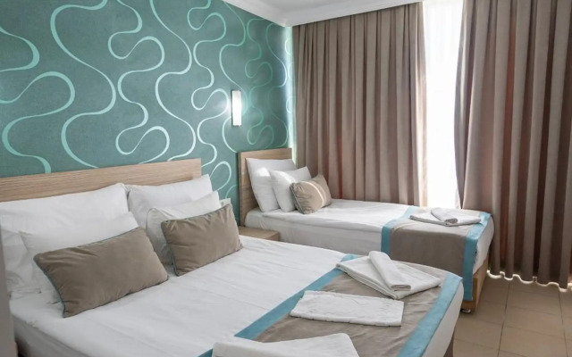 Side Lowe Hotel
