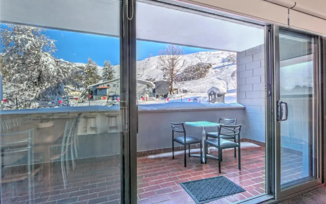 Snow Ski Apartments 36