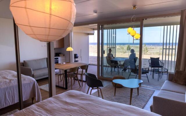 Marina Resort A2