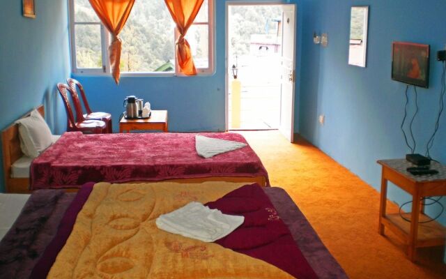 Hotel Tenzing Retreat