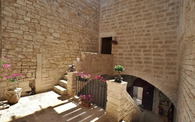 Palazzo Morola XIV century