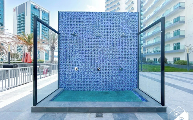 Urban Escape Studio Pool, Gym & Stylish Living