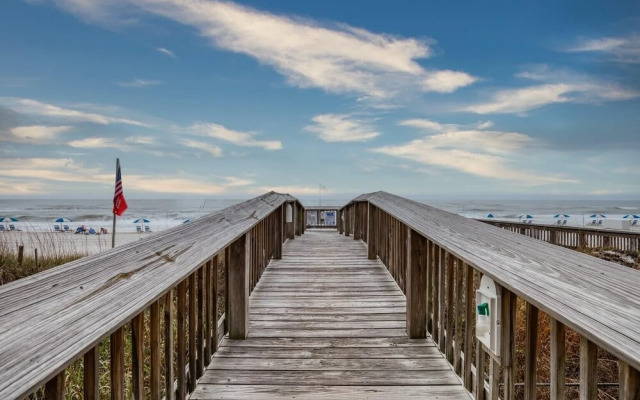 Seaside Beach & Racquet Club 5117