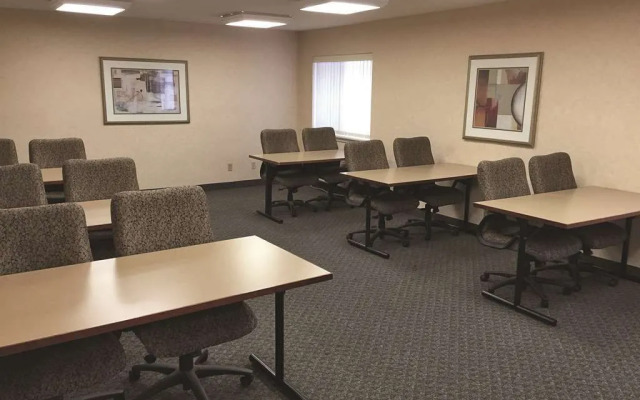 La Quinta Inn Suites By Wyndham Stevens Point