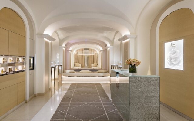 Hotel Plaza Athenee