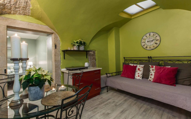 Black Star Suites