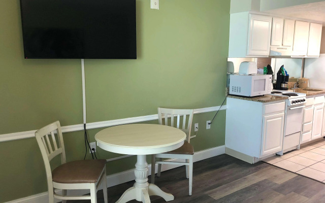 Radisson Beachfront Hotel - Panama City Beach