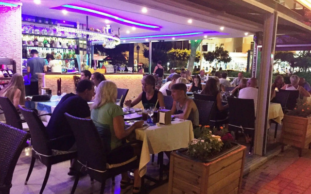 Semiz Apart Hotel