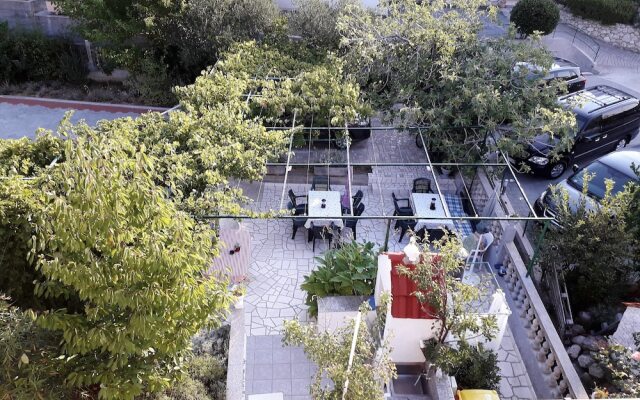 Rab Oasis Retreat - 3 Bedroom Apartment