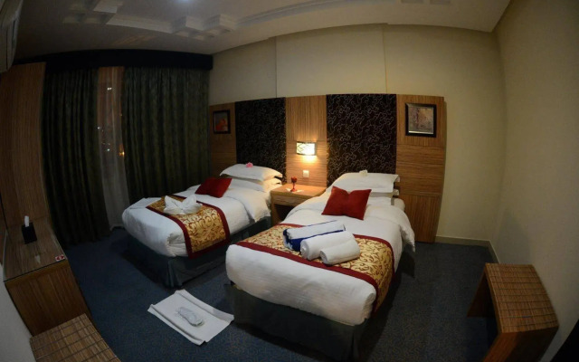 Rose Garden Hotel