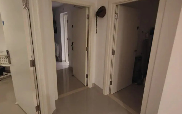 Leeds 3 Bed En-suites Apartment Retreat- Sleeps 9