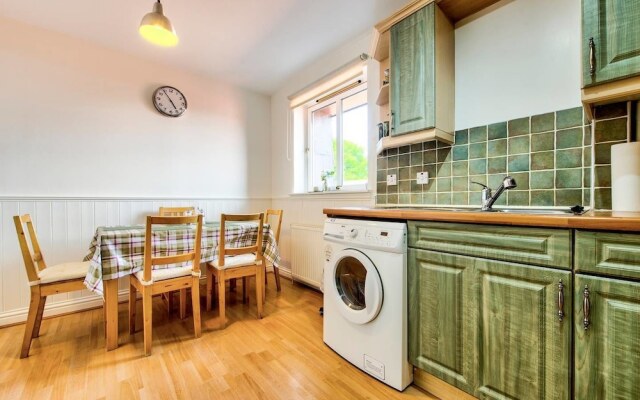 Cozy and Rustic 3bed/2bath Stockbridge Apartment With Free Parking