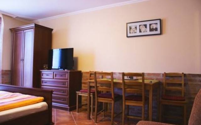 Várárok Apartman