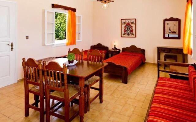 Tarelli Apartments & Studios