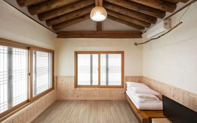 Danyang Haru Hanok Pension