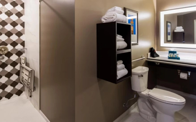 Hotel Indigo Baltimore Downtown by IHG