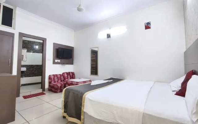 Goroomgo Edge Homestay Mahipalpur