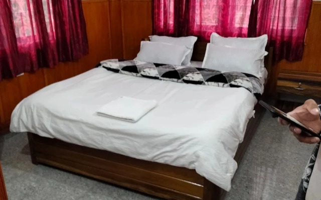 Hotel Tawang Regency