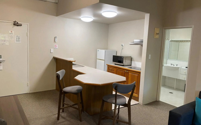 The Belmore Apartments Hotel